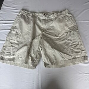 LL Bean Comfort Waist Cargo Shorts Mens 42 Khaki Tan Cotton Twill 2B2476  9"